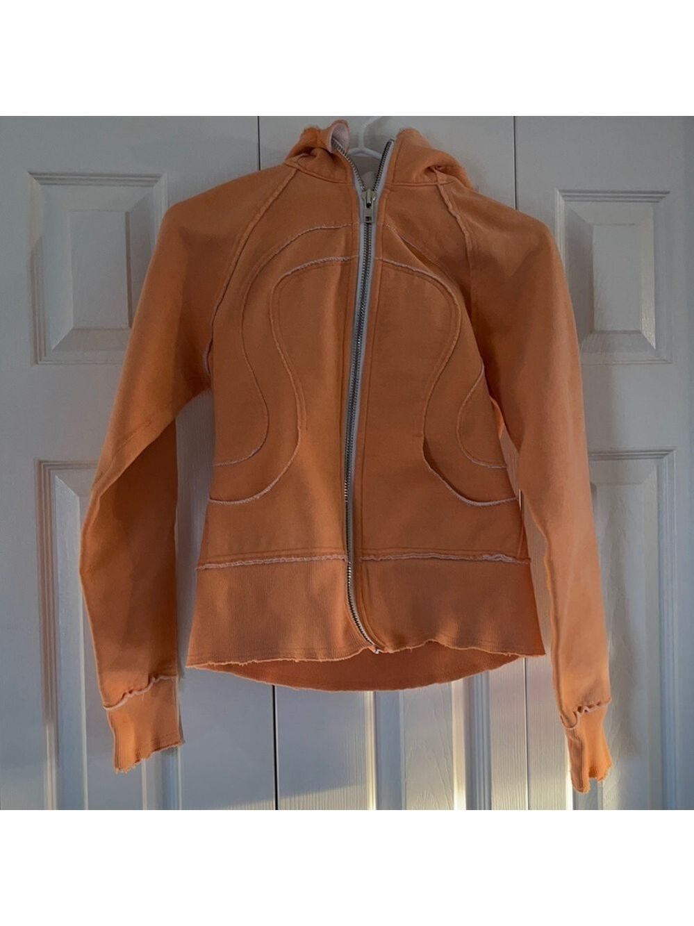🔥Host pick🔥Rare Lululemon Scuba Size 6🥰🥰🔥🔥